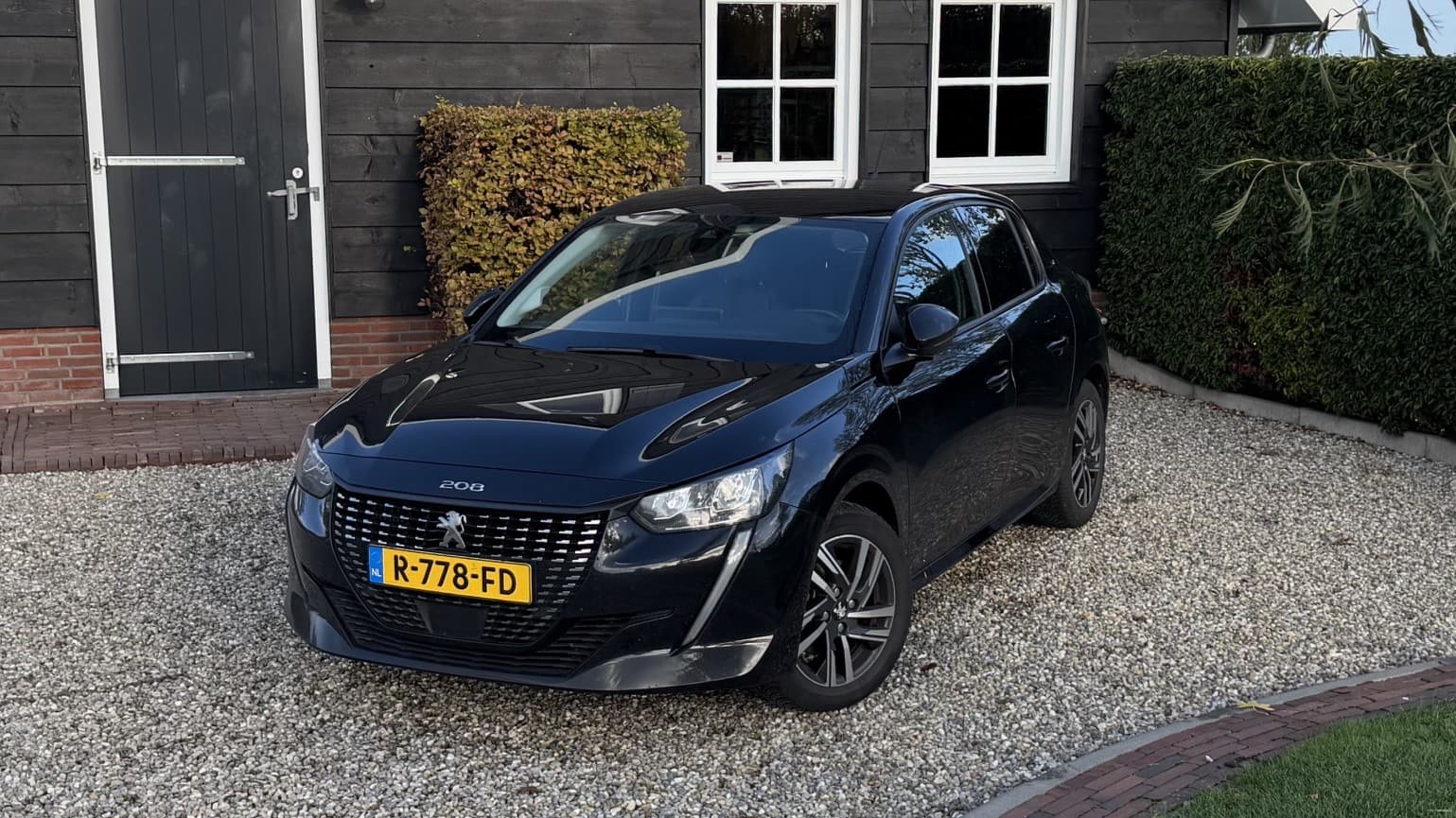 Peugeot 208, foto 1